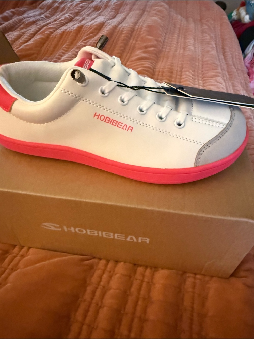 Hobibear White Sneakers with Pink Trim-leather